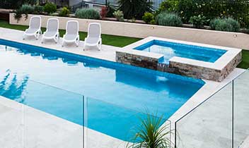 Pool / Spa Combo